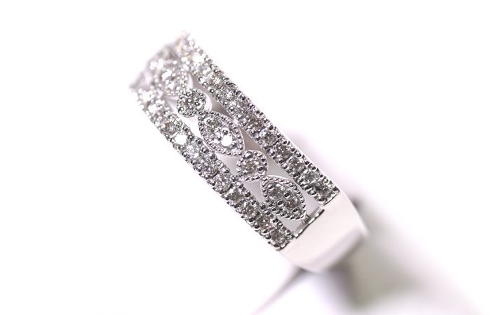 Z-86☆Pt900 ダイヤモンド0.32ct デザインリング 12号 【公式通販】