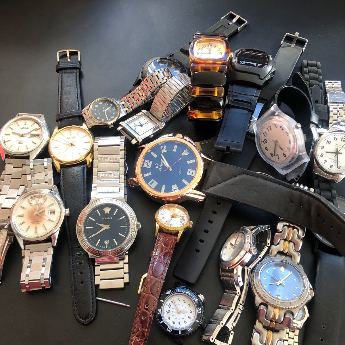 ¥1〜時計19本 ヴェルサーチ SEIKO CITIZEN リコー ダイナミックワイド 動作品あり