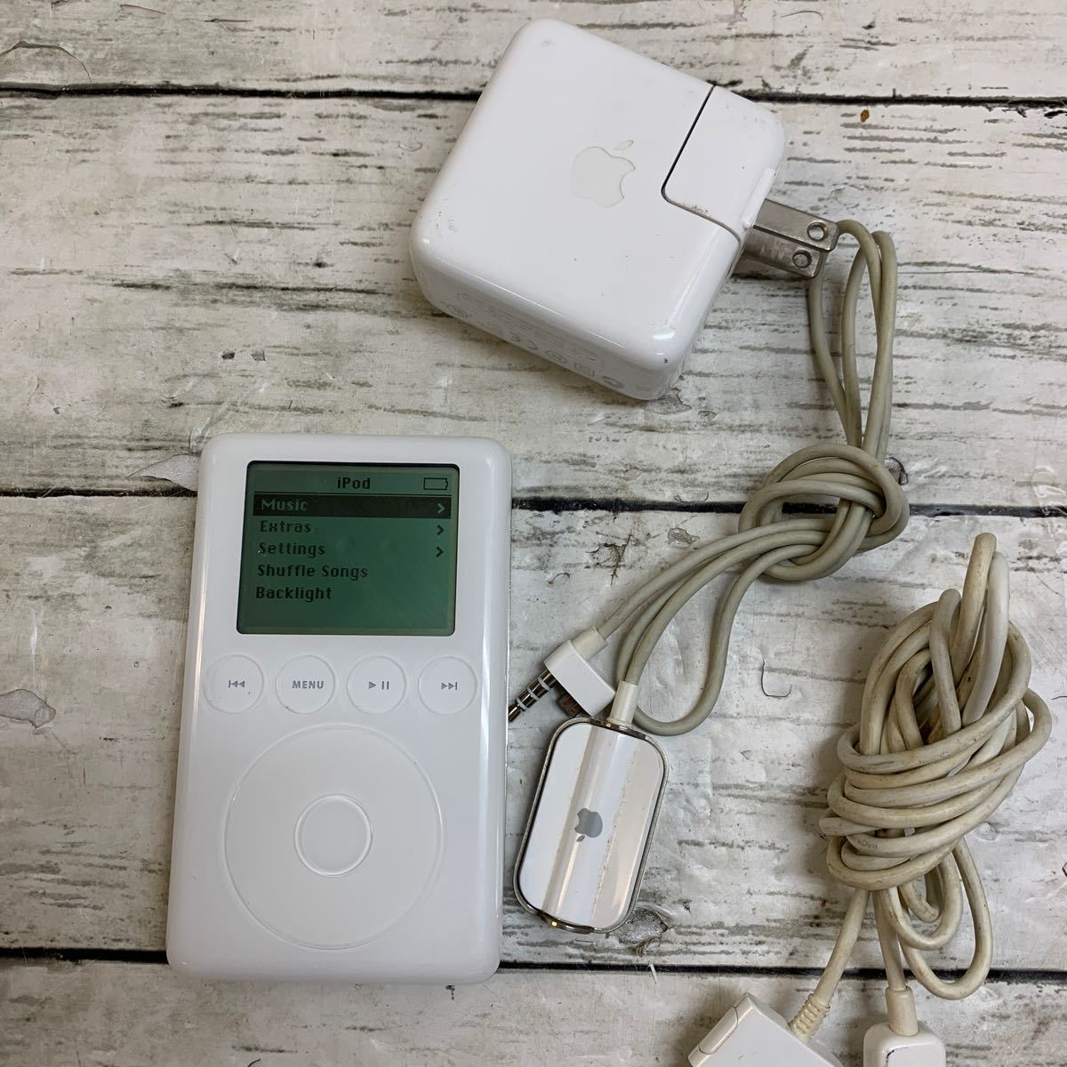 中古品】 Apple iPod classic A1040 20GB アップル オーディオ 
