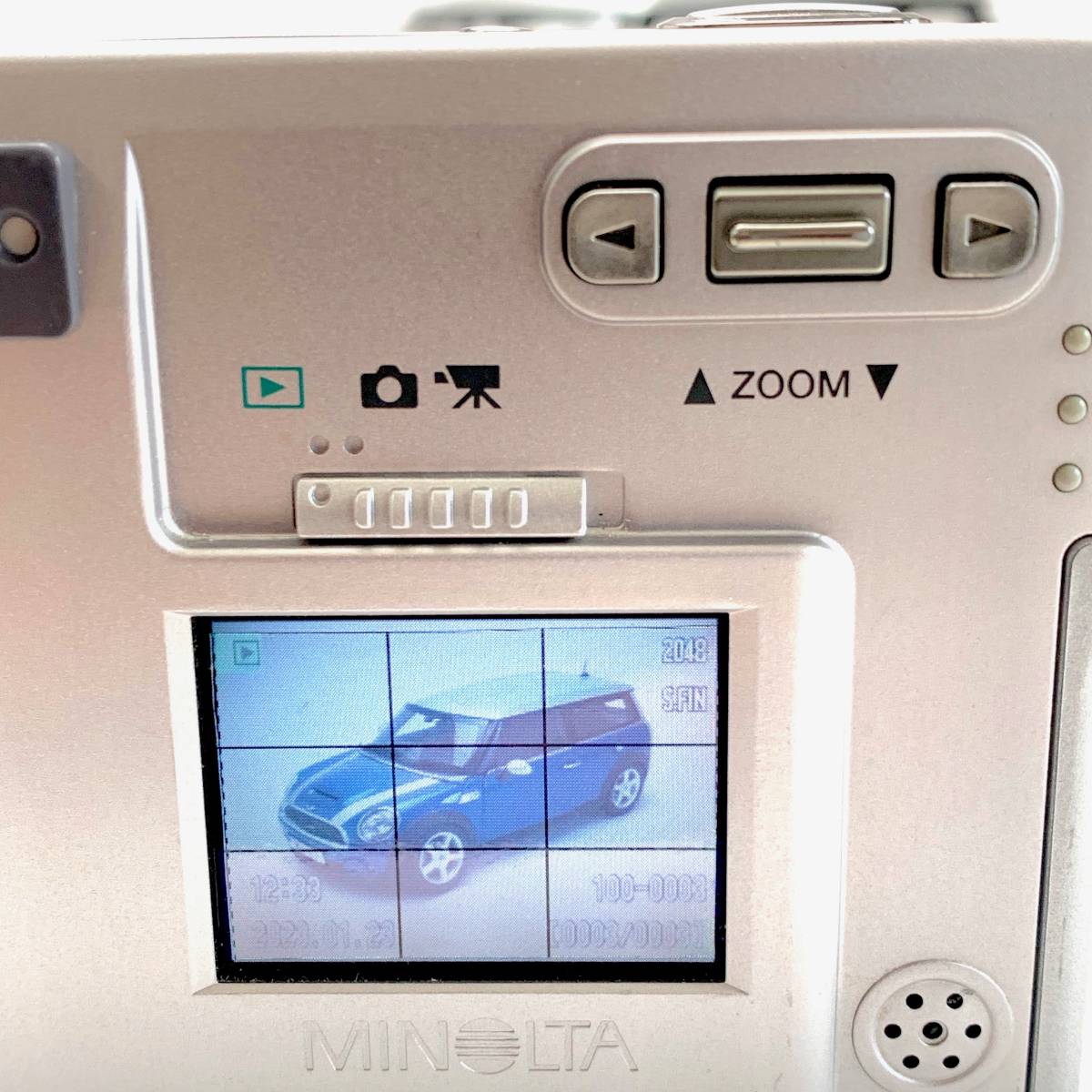 MINOLTA DiMAGE Xi コンパクトデジタルカメラ (ミノルタ、コニカ