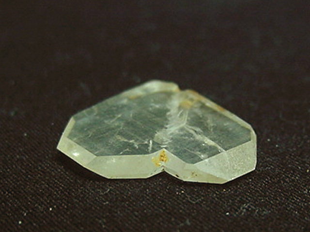 国産鉱物M0178 左右バランスの良い幅の日本式双晶_3