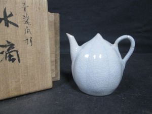 高麗青磁水滴の値段と価格推移は？｜8件の売買データから高麗青磁水滴 