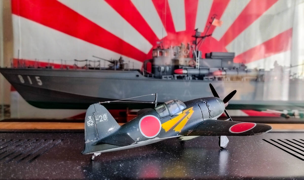 ★　ハセガワ　1/72　局地戦闘機　雷電　完成品　★_1