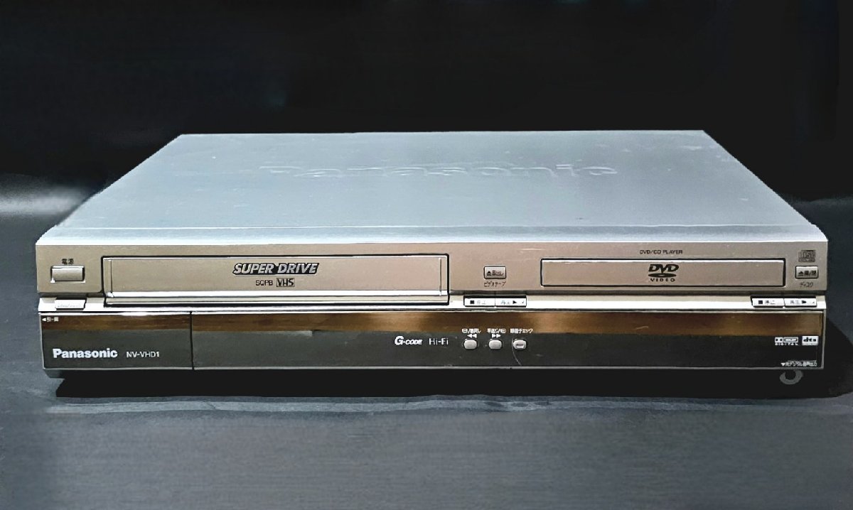 Panasonic パナソニック VHS DVD一体型ビデオデッキ NV-VHD1