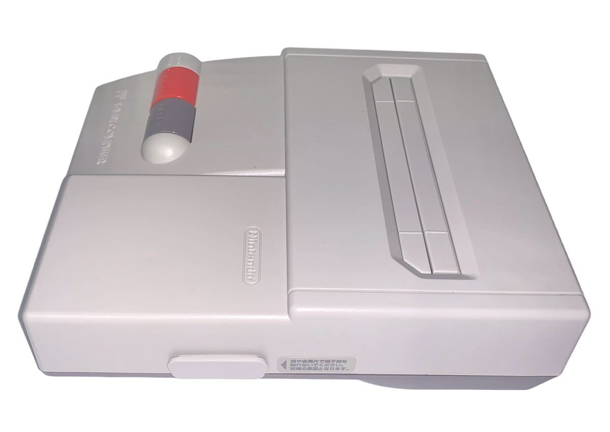 極美品Nintendo ニューファミコン HVC-NFF極美品 任天堂 ニュー