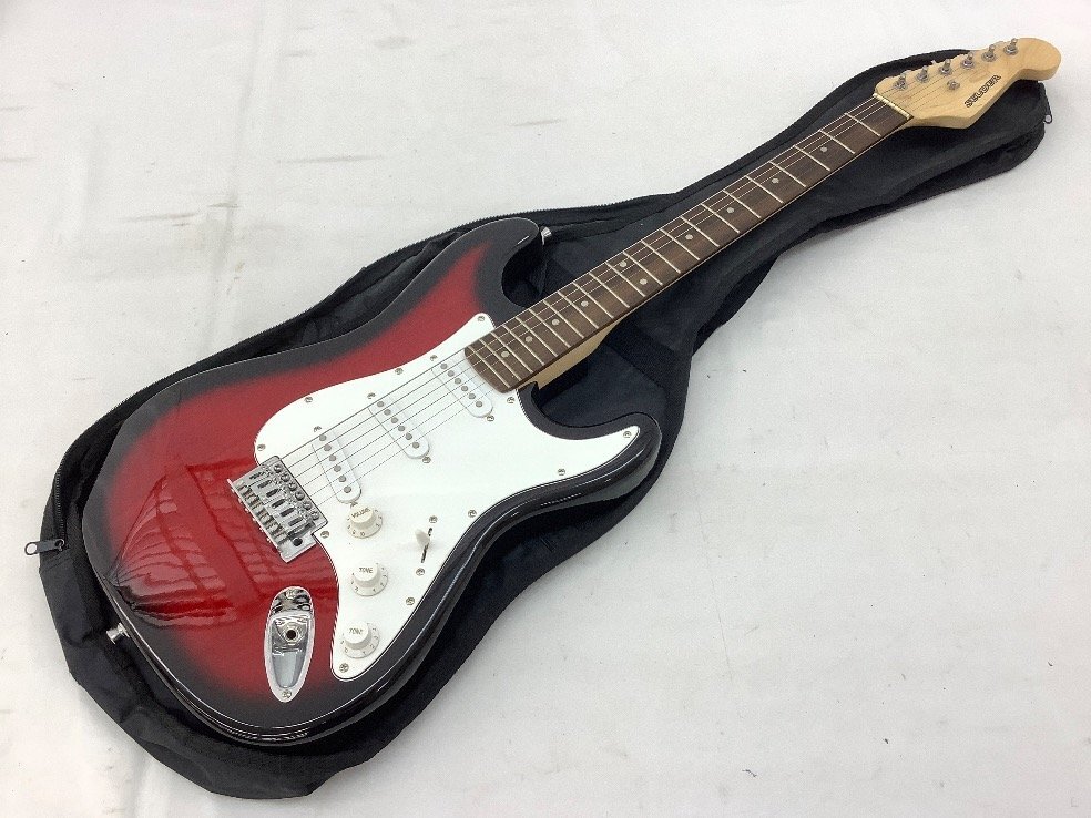 SELDER エレキギター　音出し動作確認済み　状態綺麗 SELDER(セルダー) エレキギター/ケース付き 音出し動作確認済 中古品