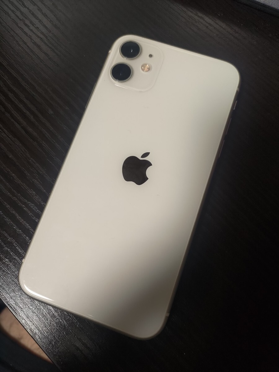 iPhone11 ジャンク　画面割れ　64ギガ　SIMフリー　_1