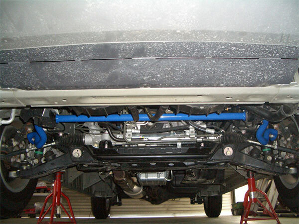 CUSCO クスコ スタビライザー フロント ハイエース TRH200V 2004年08月