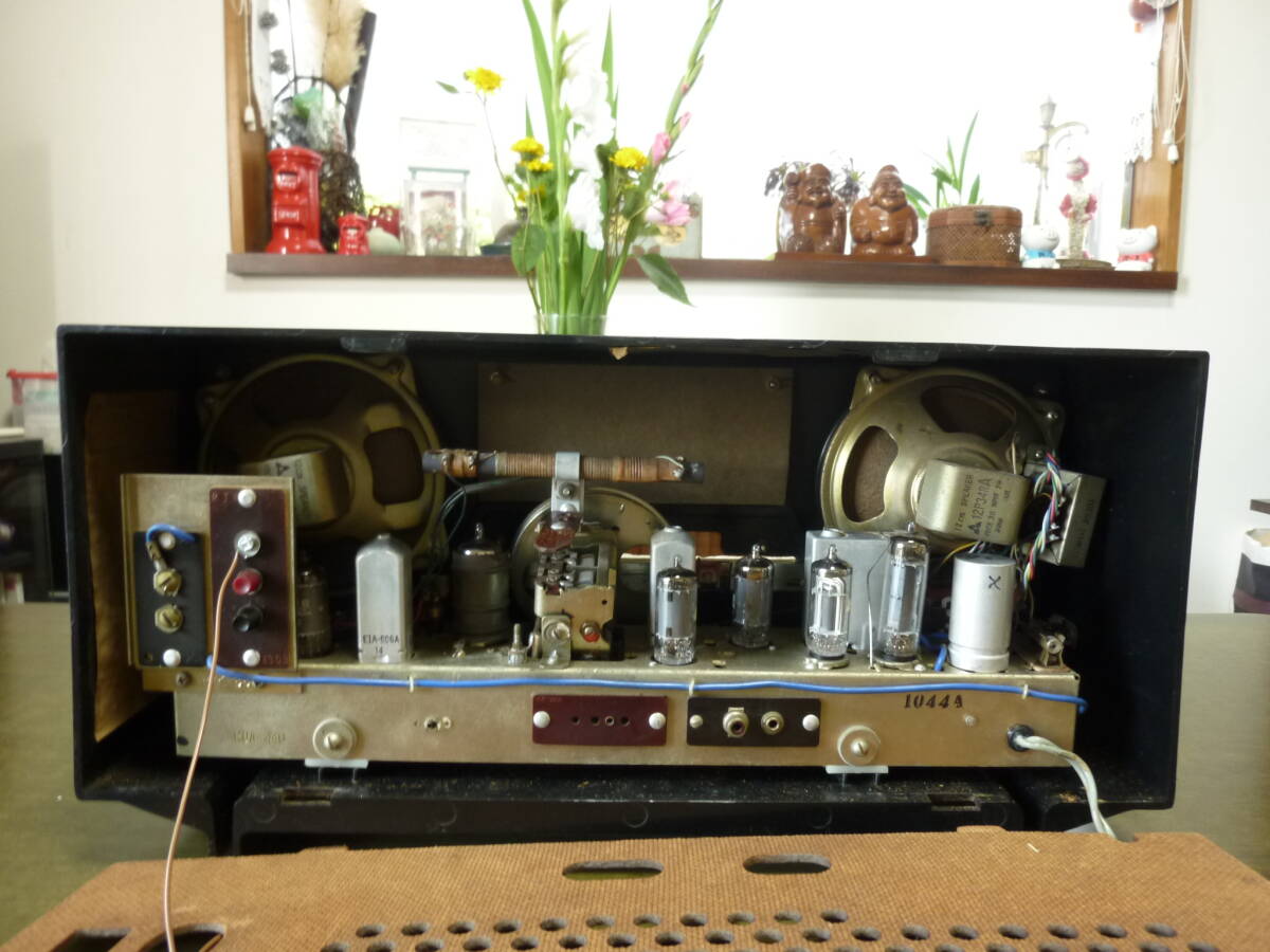 FM付ナショナル 美品REー８３０ 真空管ラジオ３バンド 修理済み。_9