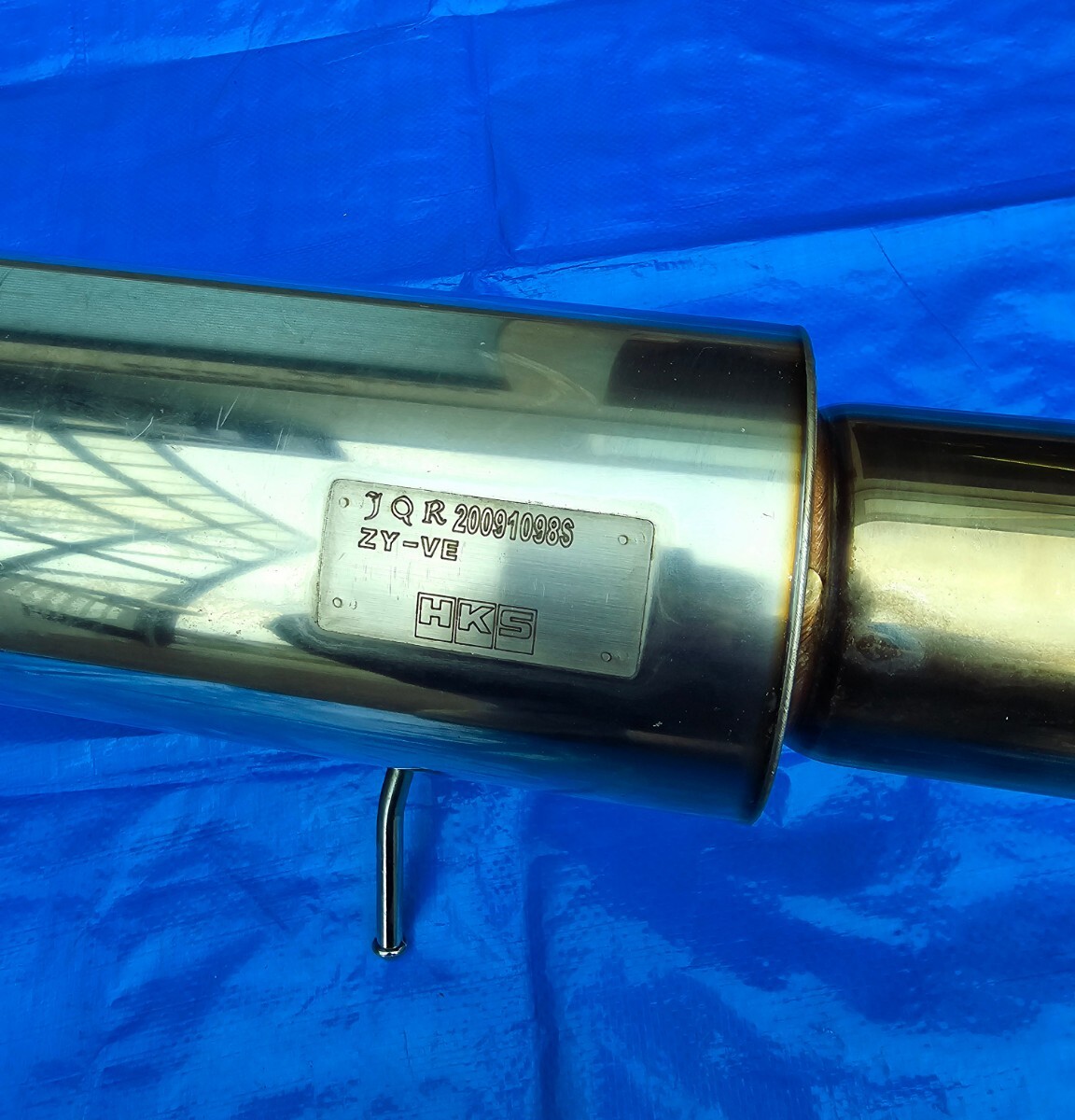 デミオ　サイレント　ハイパワー　マフラー　hks _2