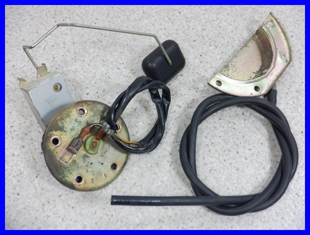 ☆ヨ956 GSX250E GJ51B ガソリンタンクセンサー フューエルセンサー