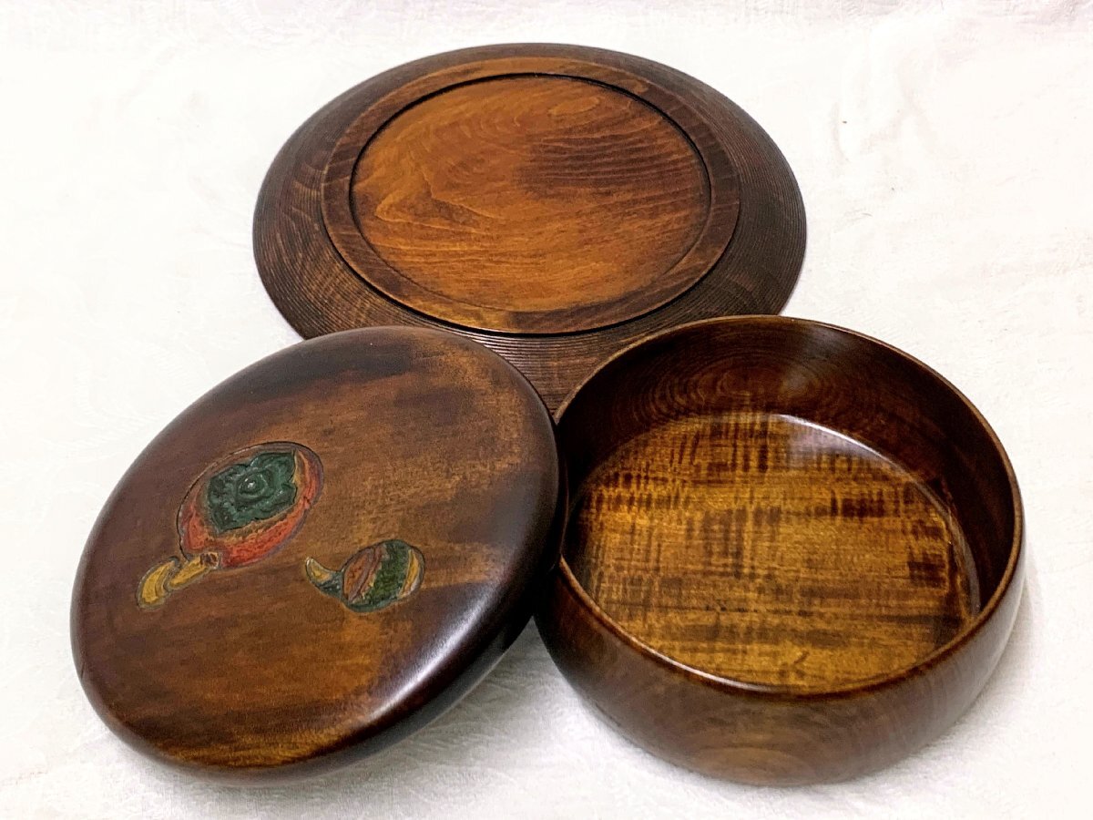 15055/烏城彫 菓子器 丸盆 忠荘刻印 煎茶道具 烏城塗 岡山県特産 骨董