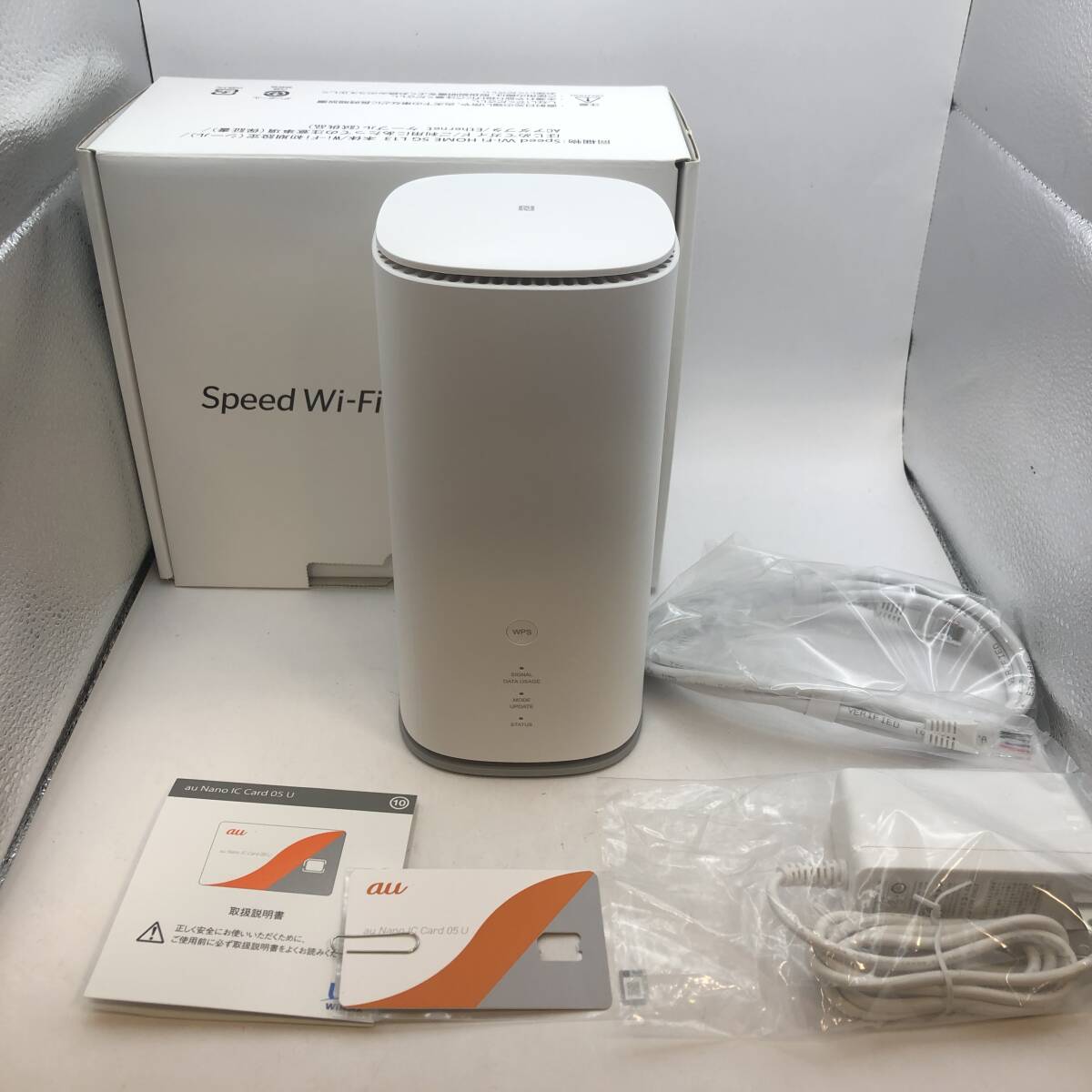 中古 Speed Wi-Fi HOME 5G L13 au制限:◯ ZTR02SWU 通電確認済み