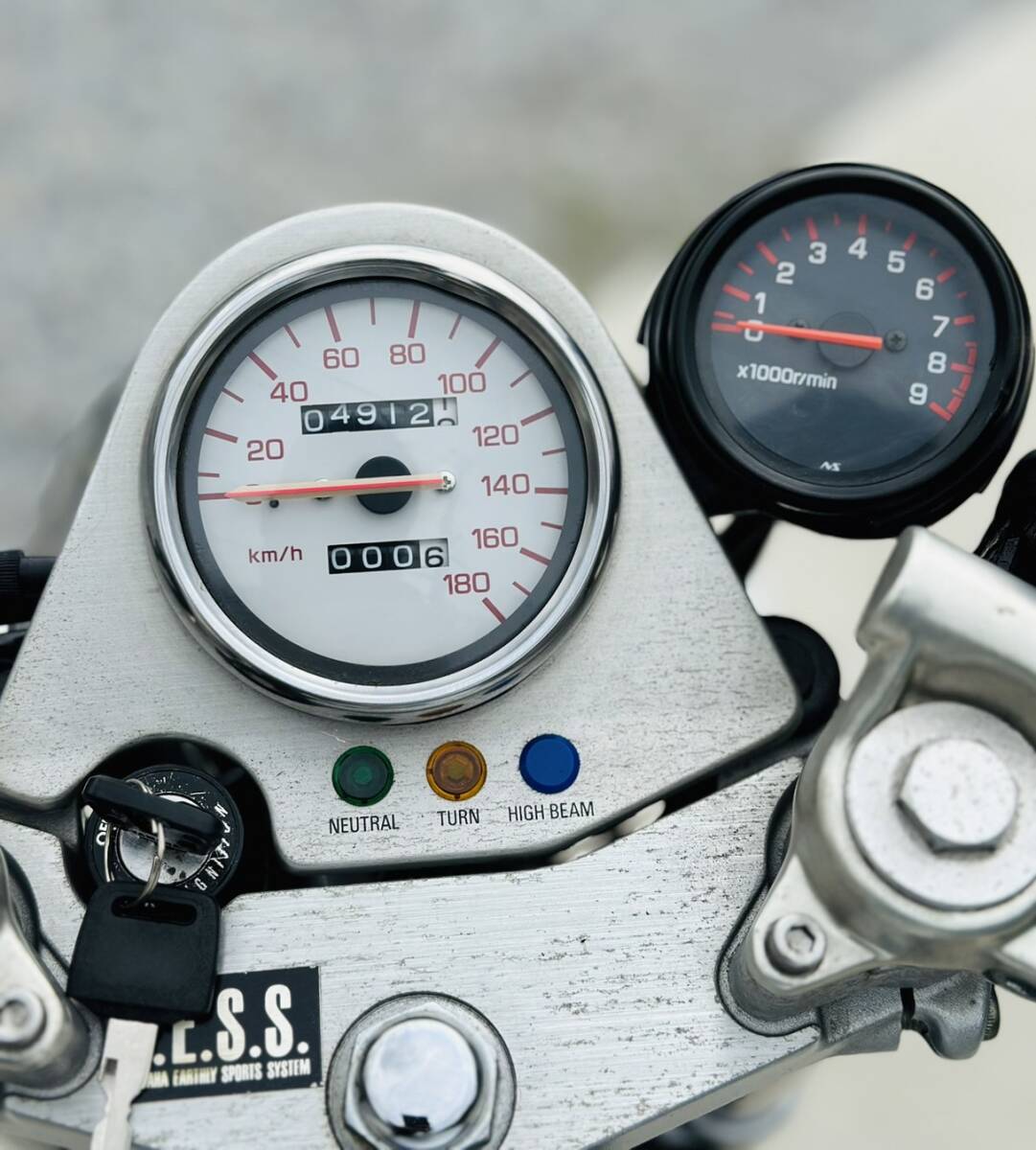 YAMAHA　SRX400-4　3VN-088※　4912km　タイヤ前後新品　【茨城県古河市から】　予備車検取得します　現状動画・配送費検索あります_9