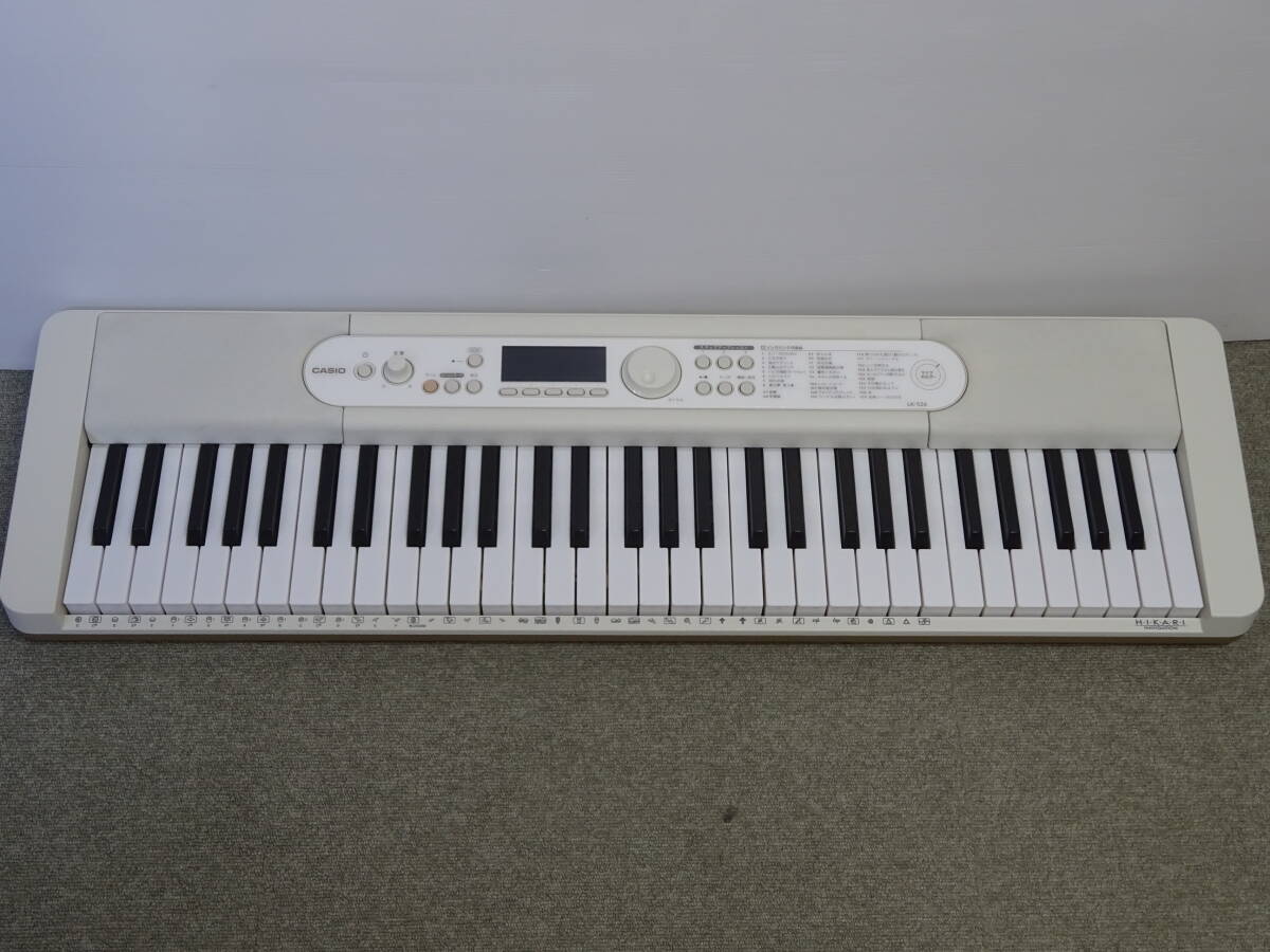 中古 CASIO カシオ 光ナビゲーションキーボード LK-526 2022年製 61