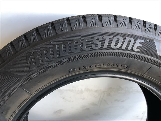 激安中古スタッドレスタイヤ 185/65R15 88Q BS BLIZZAK VRX 3 21年製 4