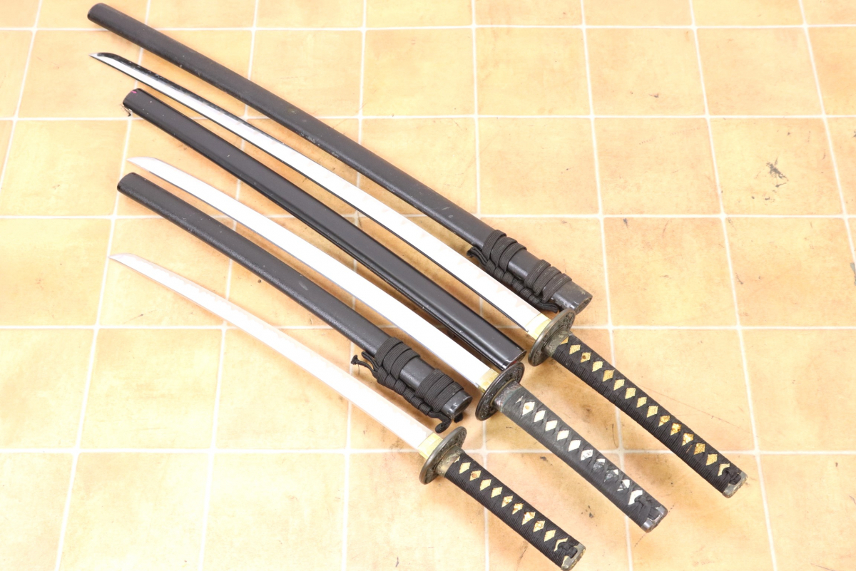模造刀 まとめ6点セット 脇ざし 脇差し 刀剣 武器 武具 小道具 ☆模造刀 3本 まとめ 刀 日本刀 太刀 脇ざし 脇差し 鞘付き 美術刀
