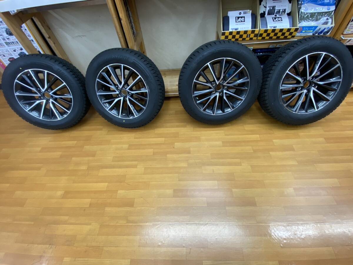 令和5年レクサスNX350h純正ホイール付スタッドレスタイヤセット4本バリ