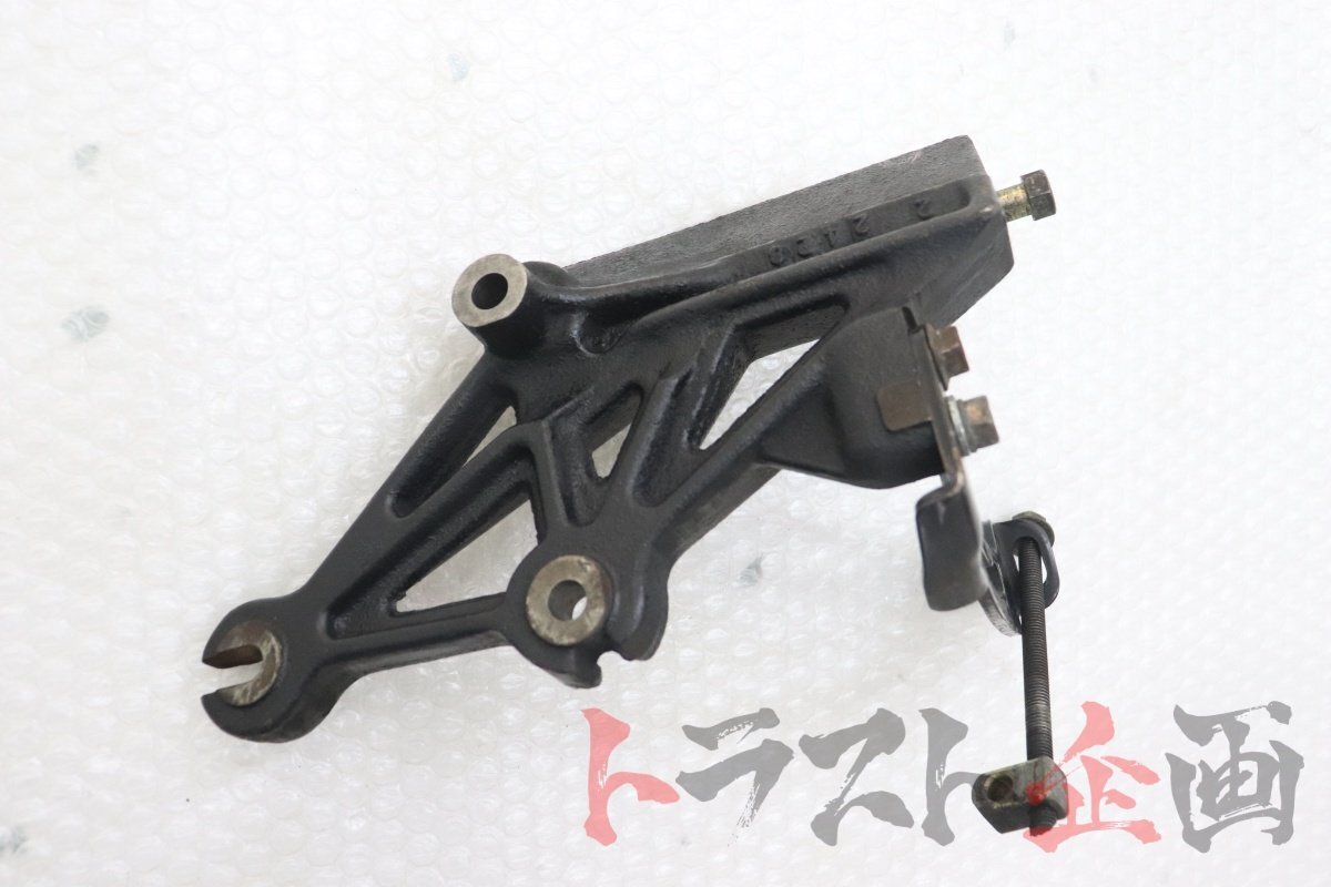 1101416306 パワステポンプ ブラケット スカイライン GT-R BNR32 中期 トラスト企画 送料無料 U パワステポンプ スカイライン BNR32 の BNR32スカイラインGT-Rのパワステポンプ・チューブ交換です。② Blog