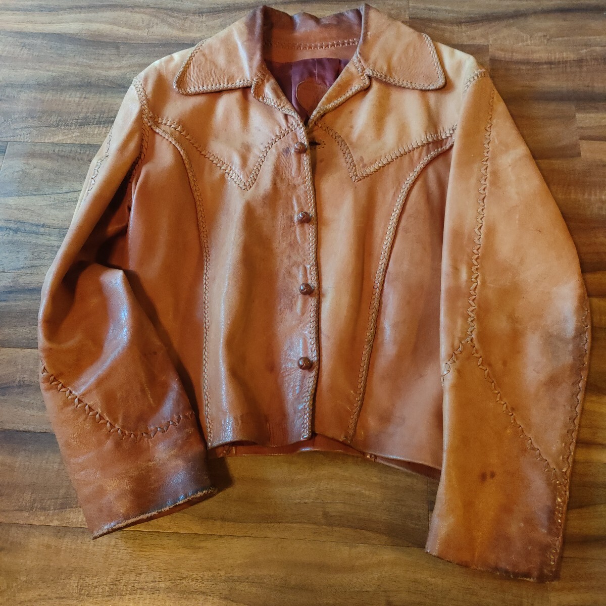 【美品】NORTH BEACH  Vintage レディースレザー　size S ビンテージ○North Beach Leatherカービングウィップステッチ