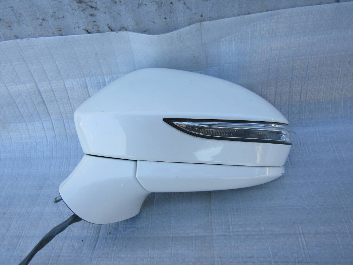 GRS210/GRS211/GRS214/ARS210 AWS210/AWS211 クラウン 純正ドアミラー サイドミラー LED ウインカー付 左 側 助手席側 白パール 047597 