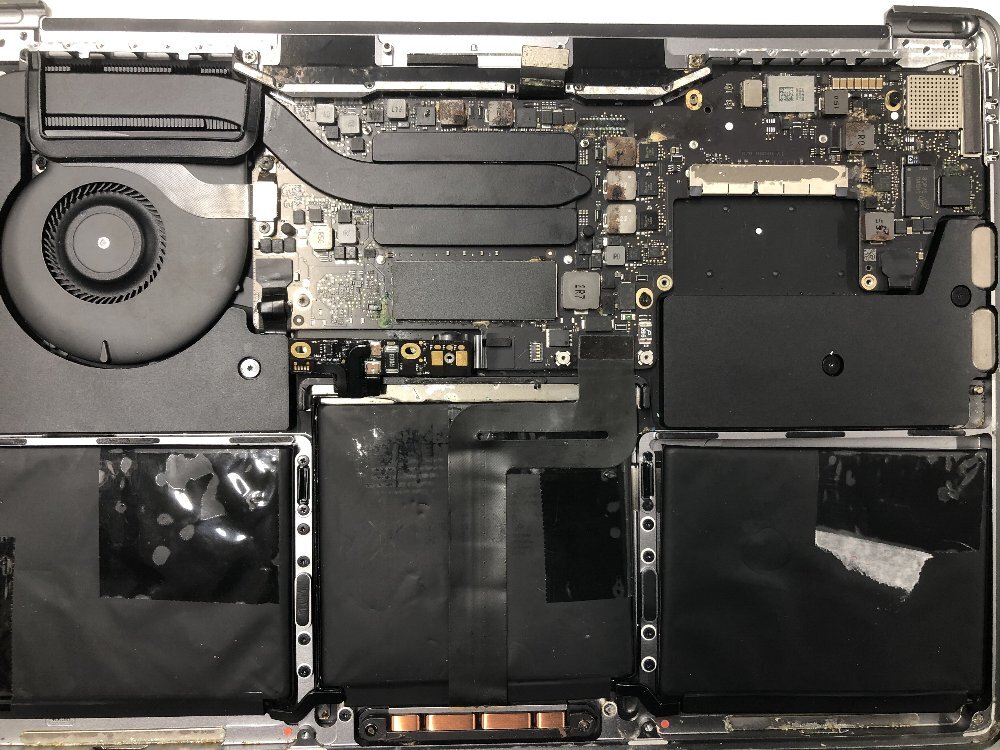 Apple Macbook Pro A1708 2つセット キーボード マザーボード など