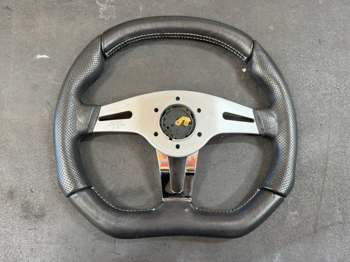 MOMO モモ ステアリング ハンドル TREK R トレックR T-5 350mm 35Φ D型 