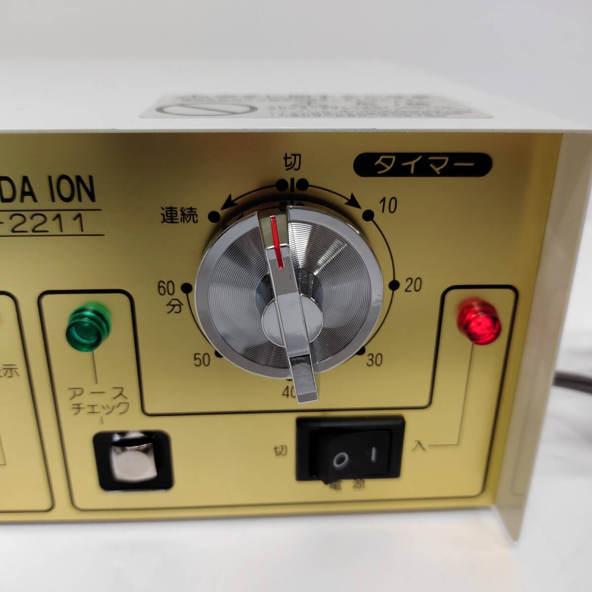 ○タカダイオン TK-2211 電子治療器 TAKADAION 日本理工医学研究所 L1447