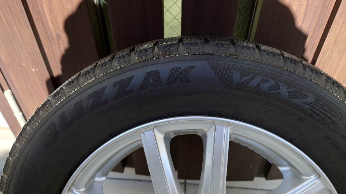 中古品 175/65R15 BRIDGESTONE BLIZZAK VRX2 4本 2017年製 残4.8〜5.4mm　 ブリヂストン 175⁄65R15 中古 4本セット - ブリジストン