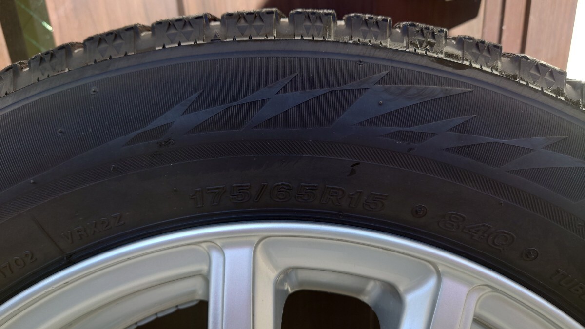 中古品 175/65R15 BRIDGESTONE BLIZZAK VRX2 4本 2017年製 残4.8〜5.4mm　 ブリヂストン 175⁄65R15 中古 4本セット - ブリジストン