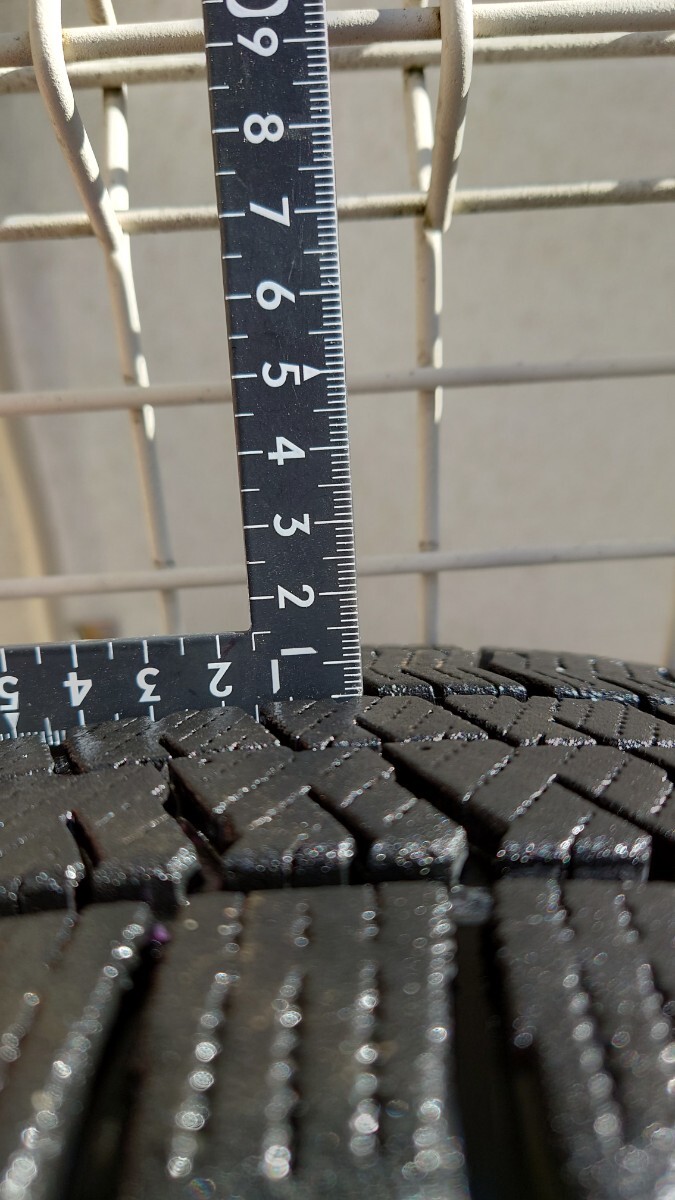 中古品 175/65R15 BRIDGESTONE BLIZZAK VRX2 4本 2017年製 残4.8〜5.4mm　 ブリヂストン 175⁄65R15 中古 4本セット - ブリジストン