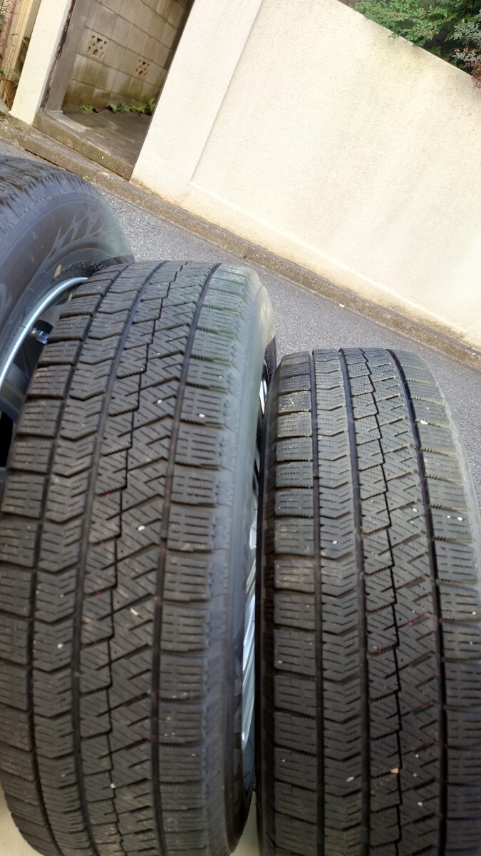 中古品 175/65R15 BRIDGESTONE BLIZZAK VRX2 4本 2017年製 残4.8〜5.4mm　 ブリヂストン 175⁄65R15 中古 4本セット - ブリジストン