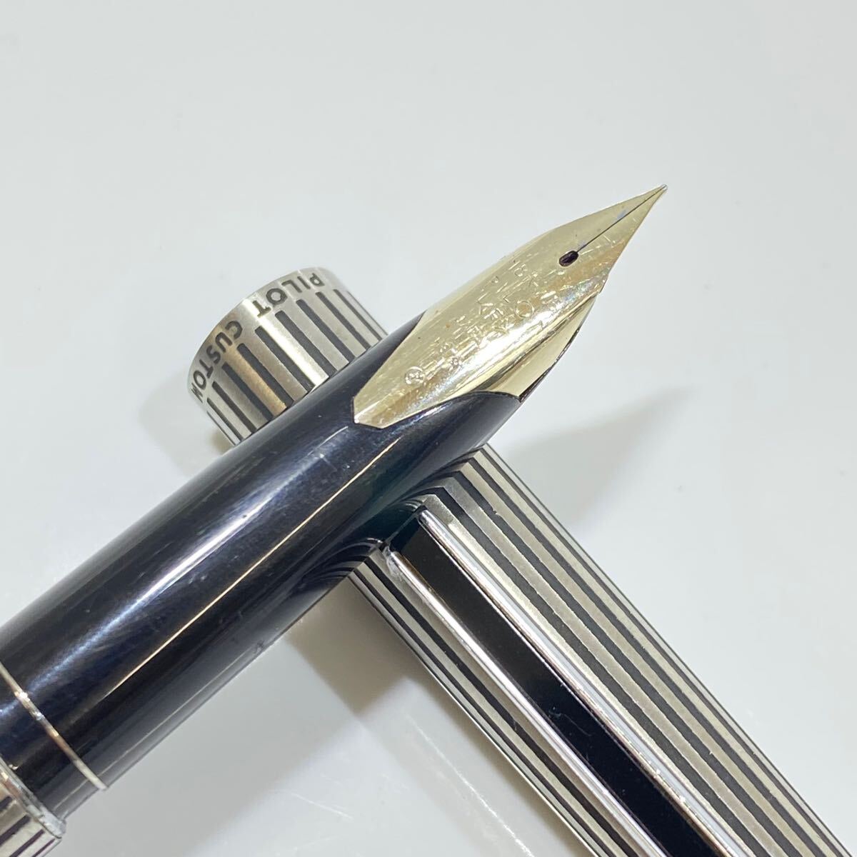万年筆 PILOT CUSTOM パイロットカスタム ペン先18KWG 文房具 筆記用具
