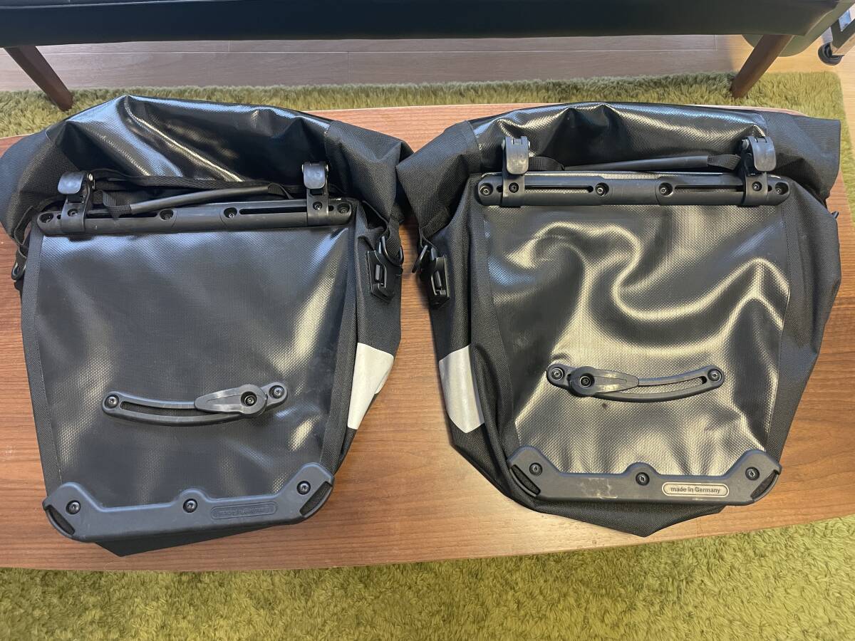 中古 ORTLIEB（オルトリーブ） バックローラー シティ 40L（ペア） パニアバッグ サイドバッグ ブラック_3