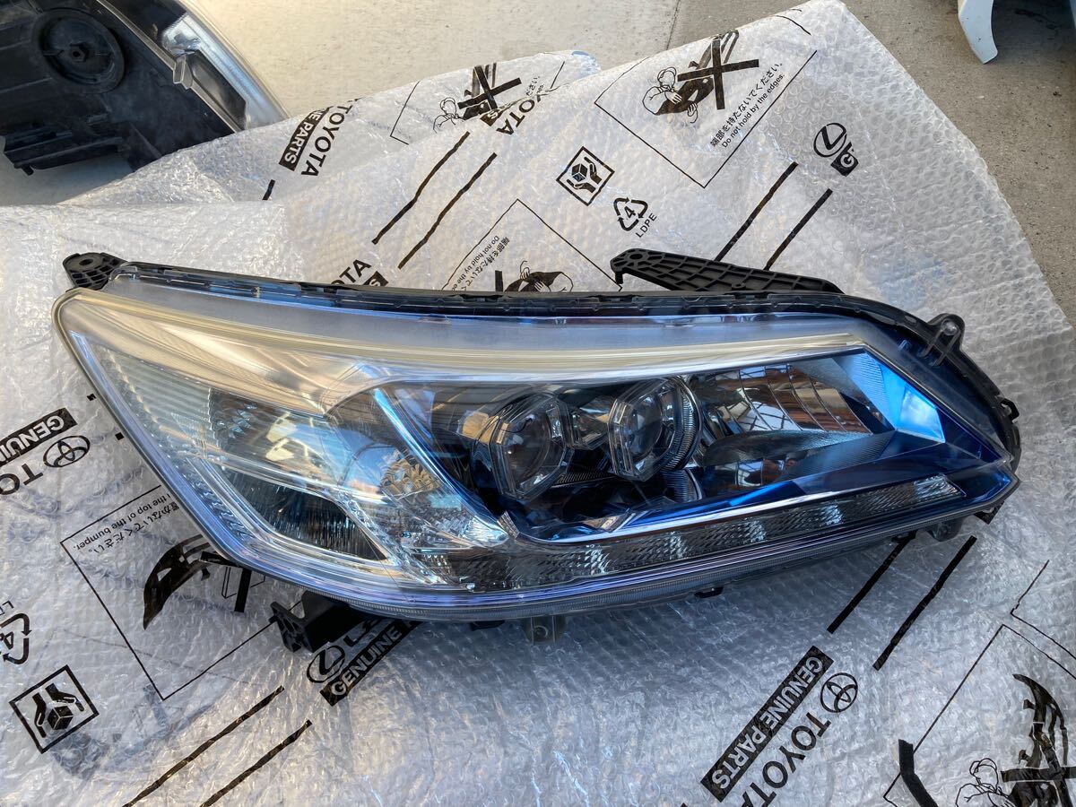 レンズ磨き済 LED CR6 アコードハイブリッド☆右ヘッドライト STANLEY