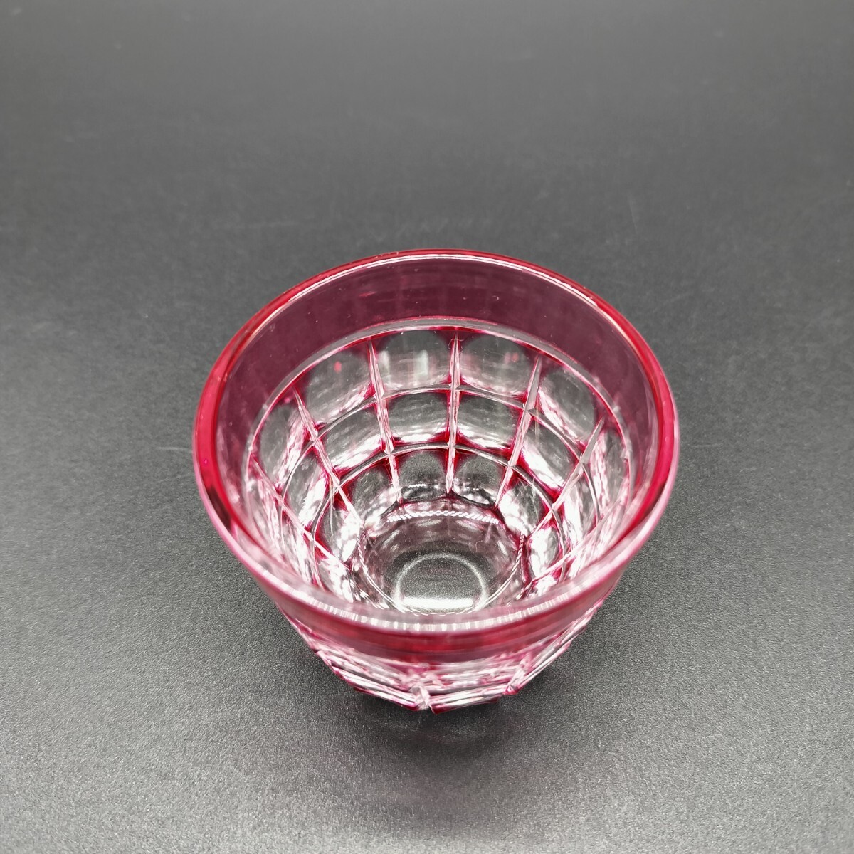 【レア•美品】カガミクリスタル 江戸切子 小鉢 赤色 aa436○ カガミクリスタル/Kagami crystal 江戸切子小鉢 赤＆青 2客揃