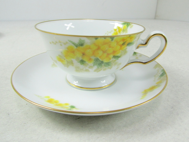 ■■大倉陶園 OKURA オークラ ミモザ カップ＆ソーサー 5客 花ことばシリーズ 金彩花柄/洋食器■■ 大倉陶園 カップ＆ソーサー OKURA 金彩花柄&frasl;洋食器■■ 花ことばシリーズ モーニング
