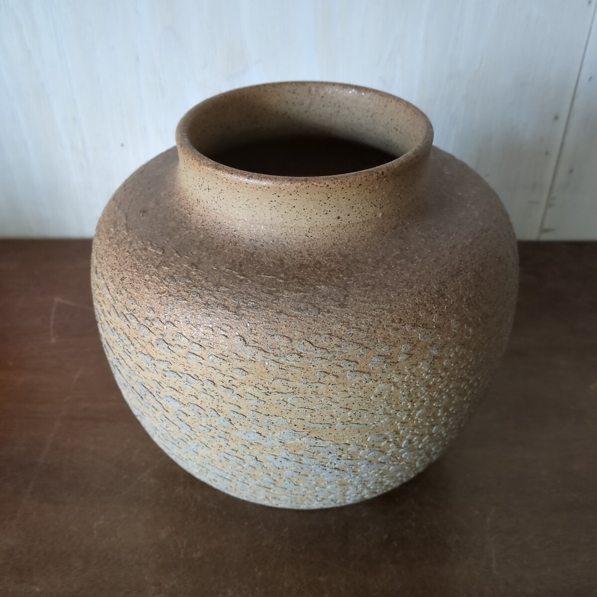 花器 花瓶 江戸時代 『高浮彫金彩飛木菟』花瓶一対 眞葛窯 初代宮川 