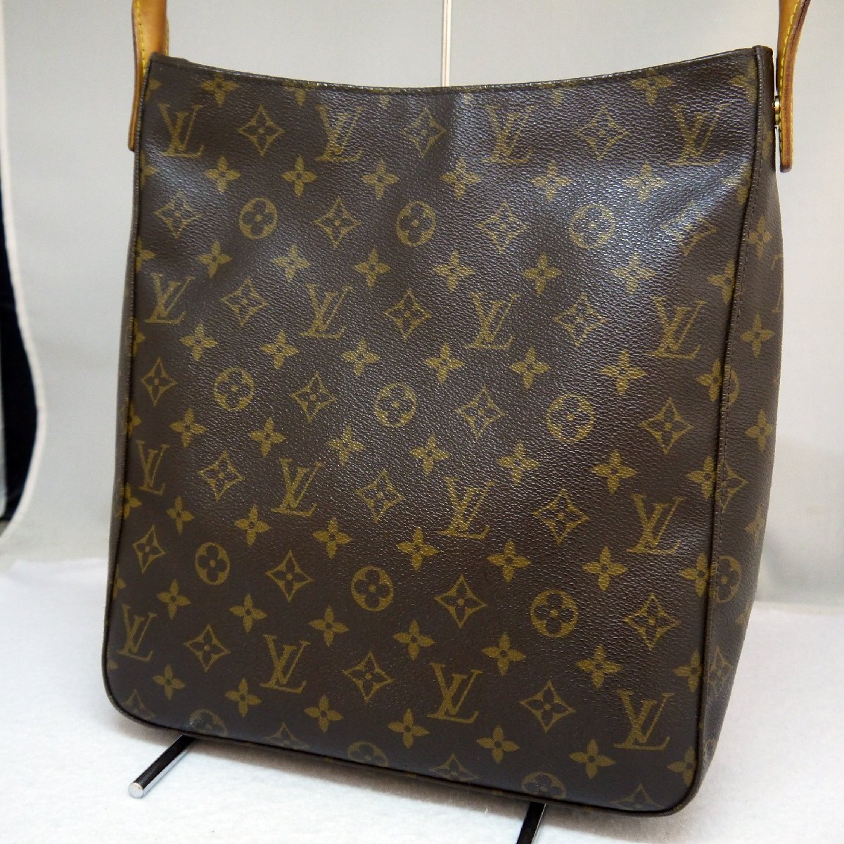 USED品・保管品 Louis Vuitton ルイヴィトン M51145 ルーピングGM 