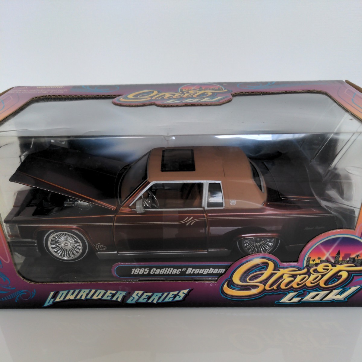 Jada Toys 85 Cadillac Brougham 4台セット - メルカリ