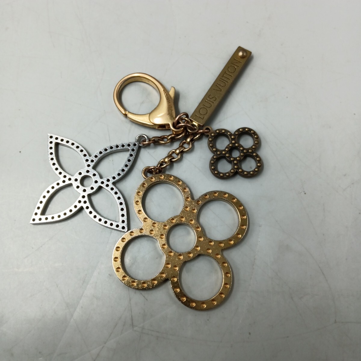 C LOUIS VUITTON ルイヴィトン キーホルダー バッグチャーム ビジュー
