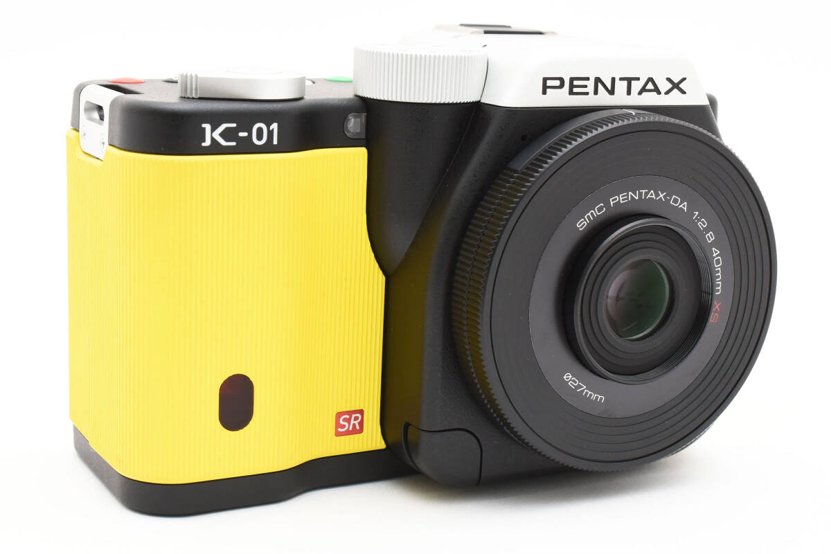 ☆美品☆ペンタックス PENTAX K-01 レンズキット DA 40mm F2.8 XS