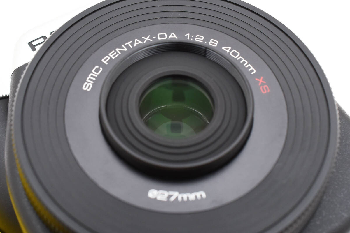 ☆美品☆ペンタックス PENTAX K-01 レンズキット DA 40mm F2.8 XS