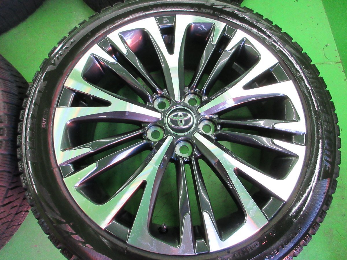 PCD114.3 トヨタ ヤリスクロス純正 7j/+50 ハブ約60㎜ ブリヂストン