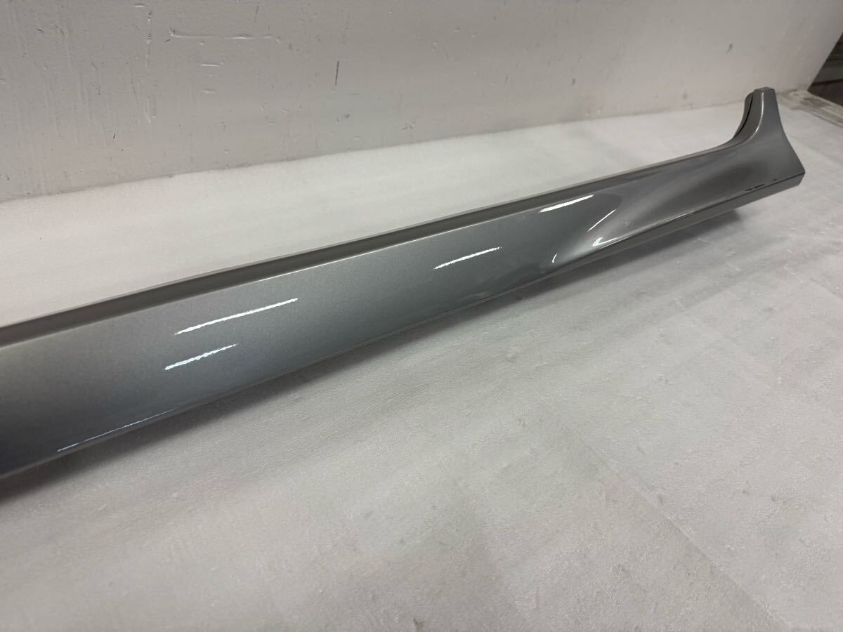 7F10 スペーシア MK53S 純正 サイドステップ 左 77240-79R5 ZVC MK53S スペーシア 純正 サイドシルスカッフ 『スペーシア』 スーペリアホワイト