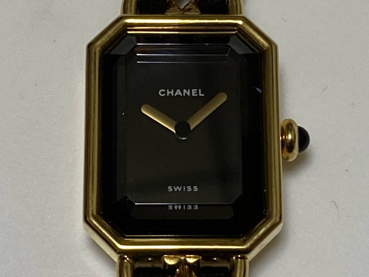 CHANEL シャネル プルミエール PLAQUE OR G 20 M ゴールド/ブラック 黒文字盤 QZ 未使用品_2