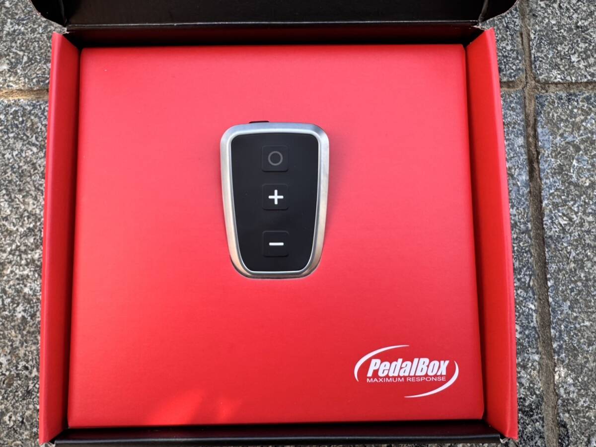 PedalBox+ ペダルボックス プラス スロットル コントローラー トヨタ ランドクルーザー100（HDJ101） 1998/01-2007/08 _1