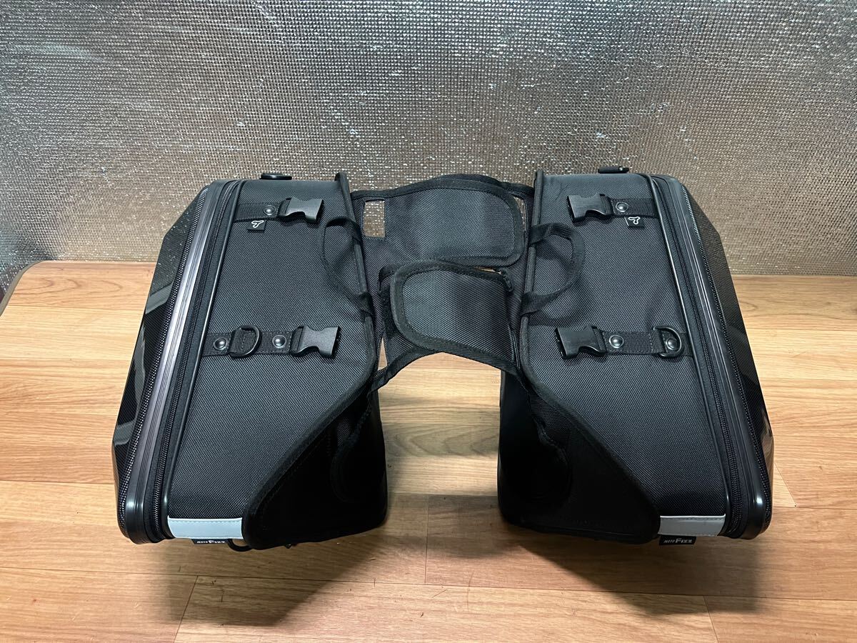 MOTO FIZZ CARVING SHELL CASE TANAX タナックス MFK-272 カービング