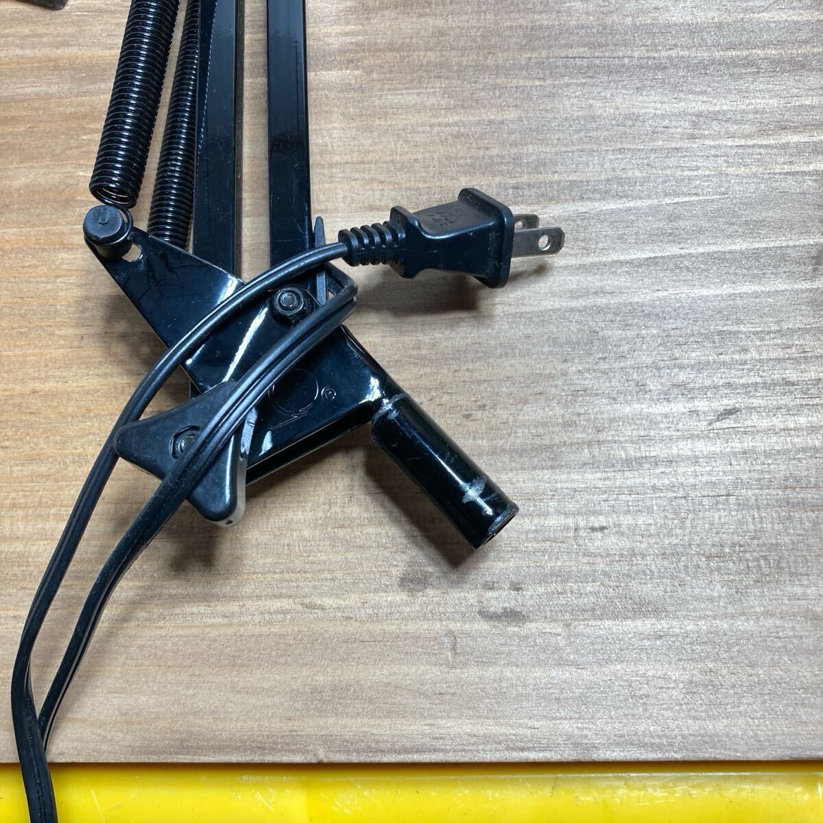 3点まとめて LITE SOURCE社製LSM-184拡大鏡付きスイングアームランプ_5