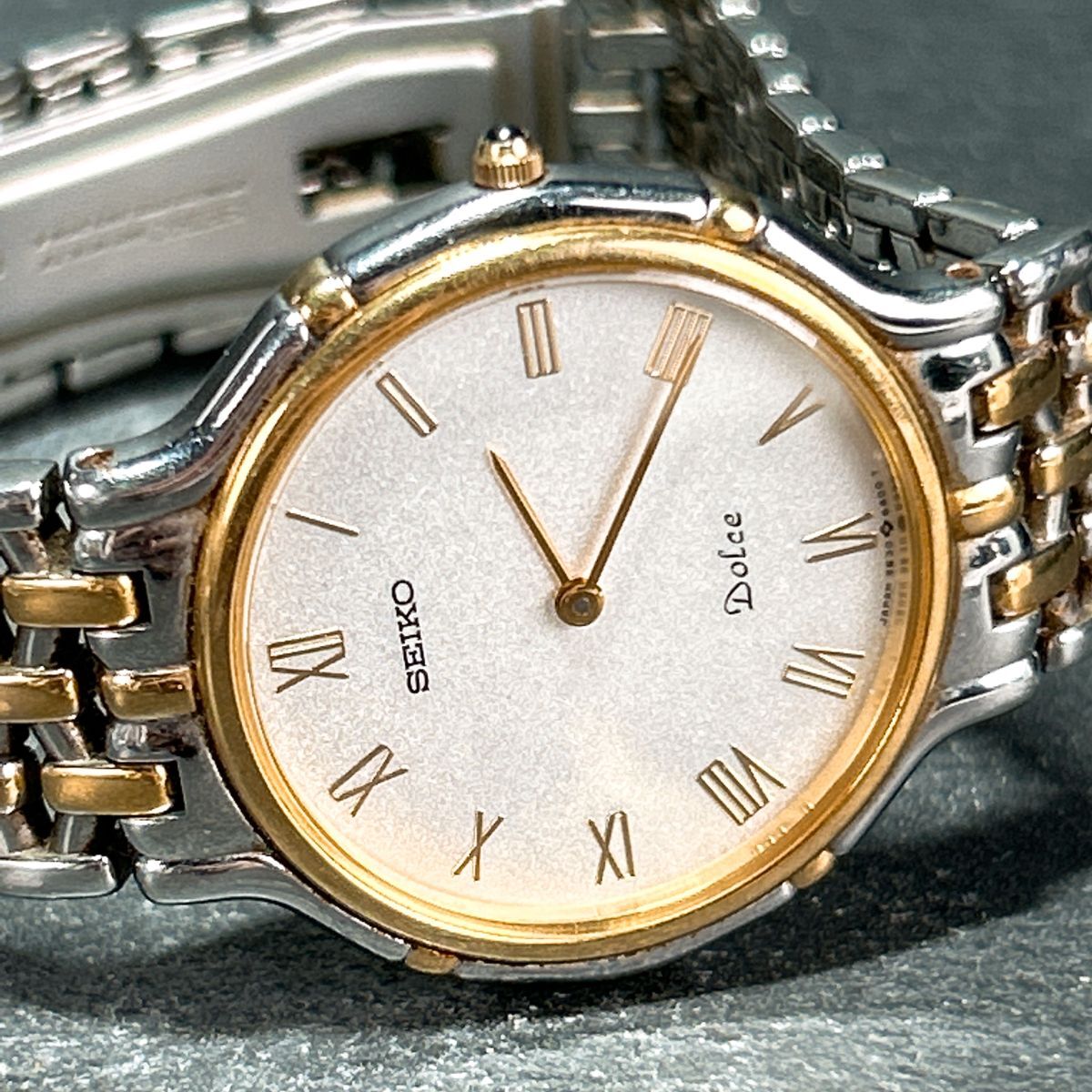 1970年代製 SEIKO セイコー DOLCE ドルチェ 5E30-6A00 腕時計 クオーツ
